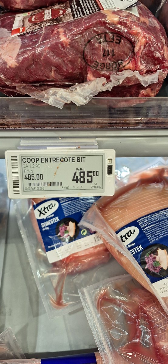 Gjett prisen på Entrecote denne mnd, vinn i loddtrekningen 1 års gratis biff , i følge kostholdsrådene!

Norges  entrecote pris 27 Januar  2026     485 kr kg.
Norges entrecote pris 31 Desember 2025 388 kr kg.

Hva blir pensjonisters lønnsøkning?

x.com/OlejohnnyBoe/s…