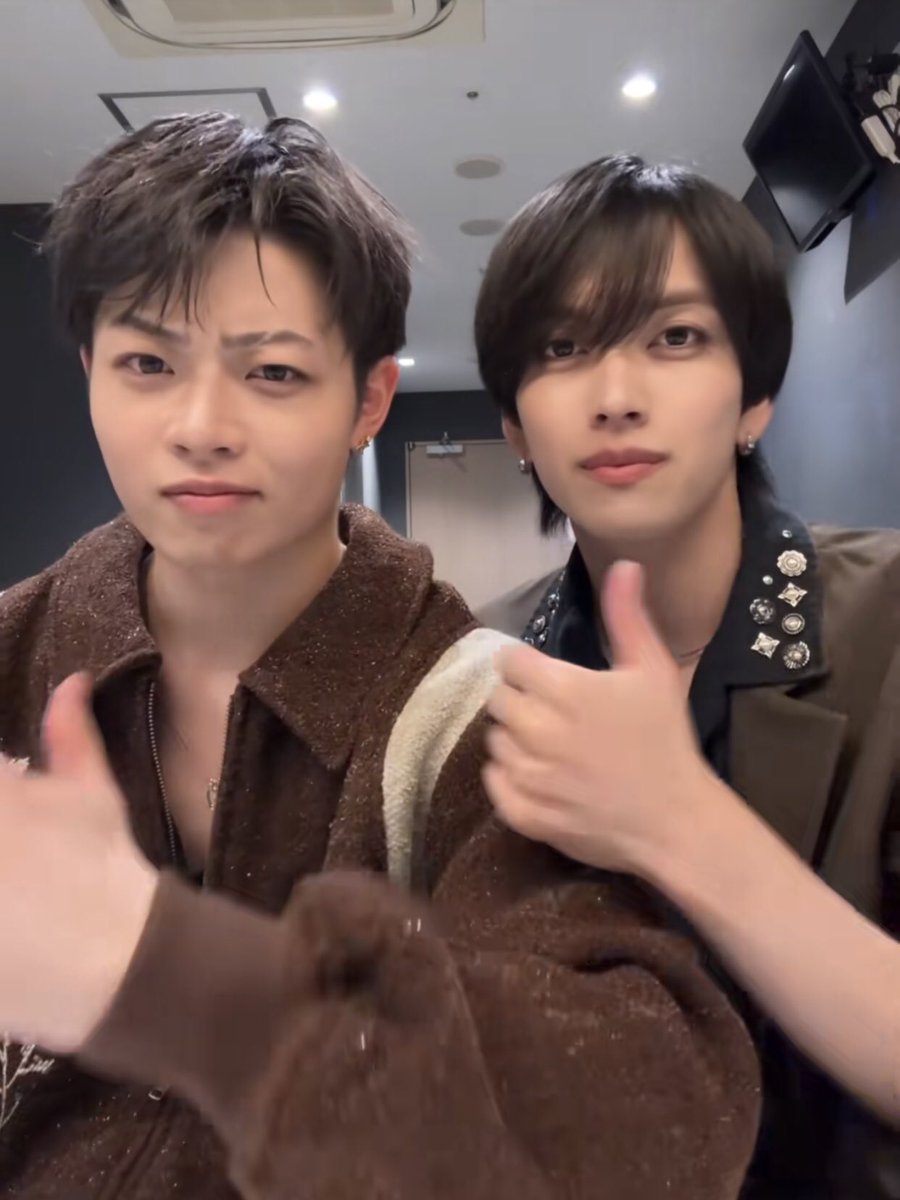 ←2年9ヶ月前 垢抜けすぎじゃね🫥