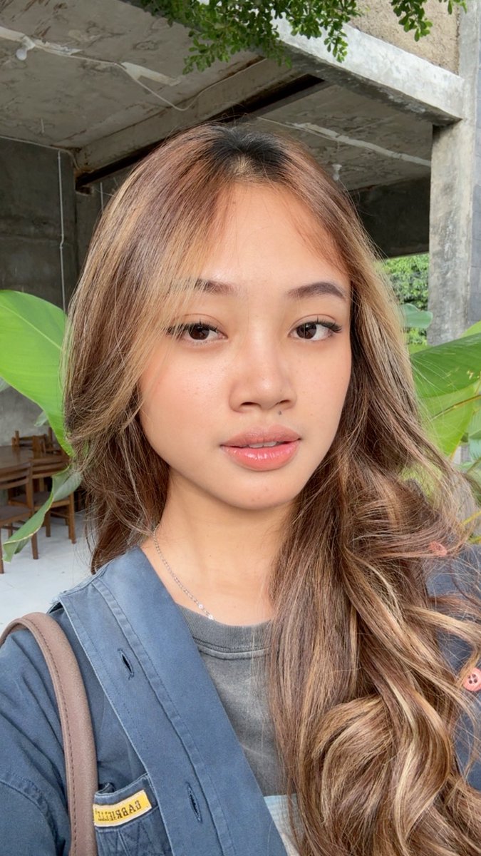 twigkle's tweet photo. hari ini makeup aku inspired by mamah @amndzahra 💗 https://t.co/WTy28xaoZw