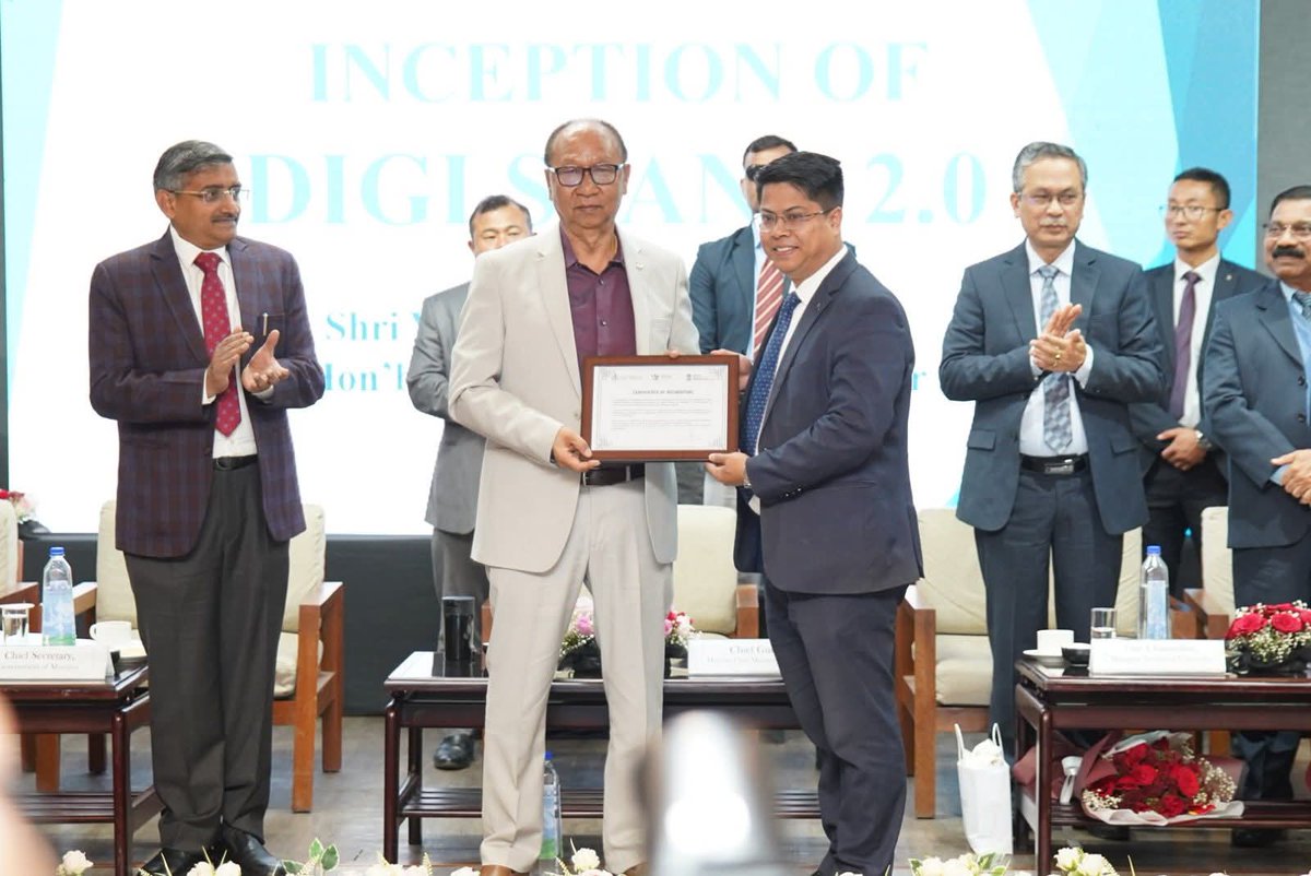 YKhemchandSingh's tweet image. Launched 'Digi Sapne 2.0' to boost Manipur's startup ecosystem, emphasizing innovation and entrepreneurship as key drivers of self-reliance and economic growth.
#Makeinindia #Vocalforlocal 
#Vikshitbharat #VikshitManipur