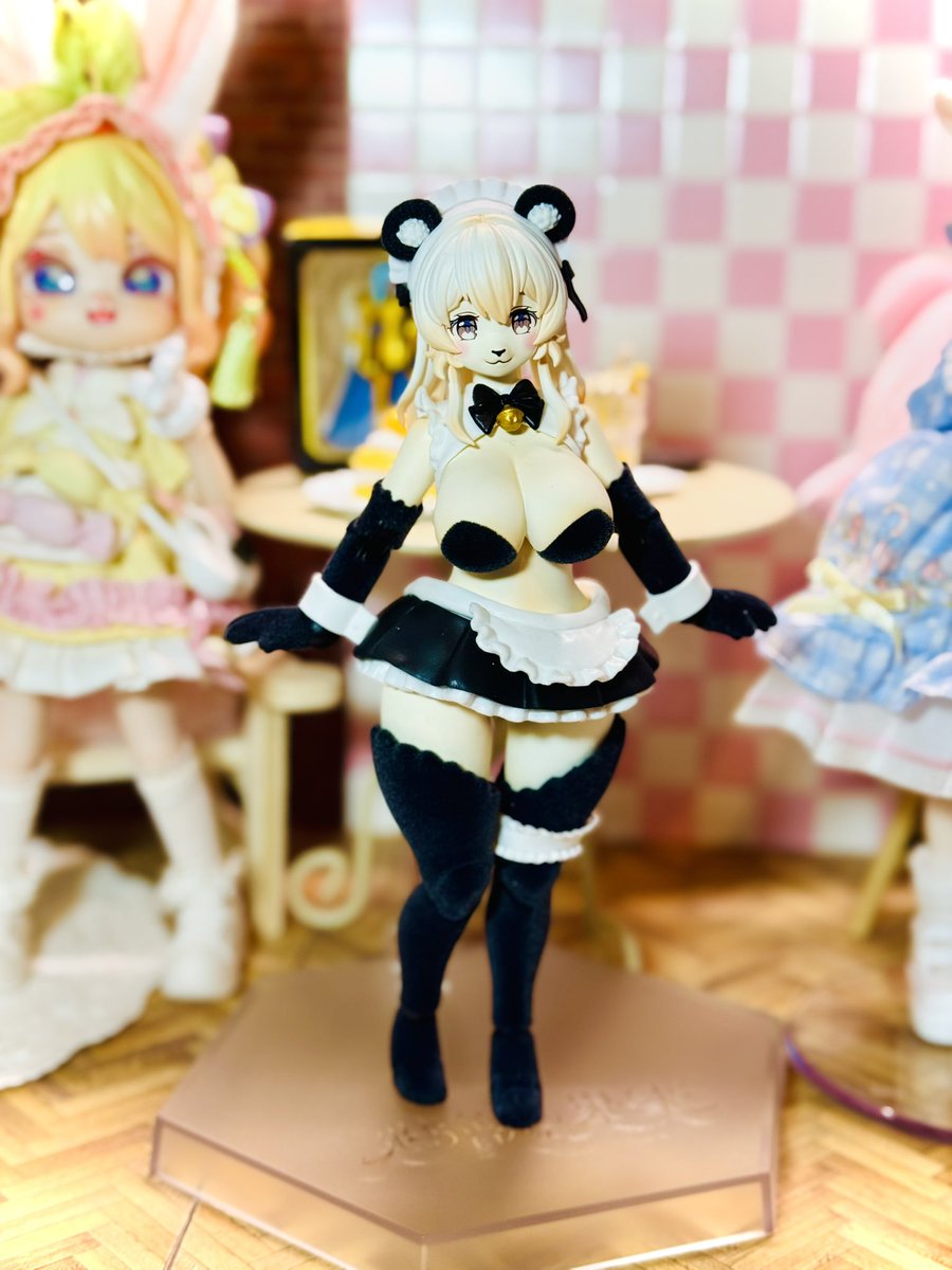 へくたいき tweet media