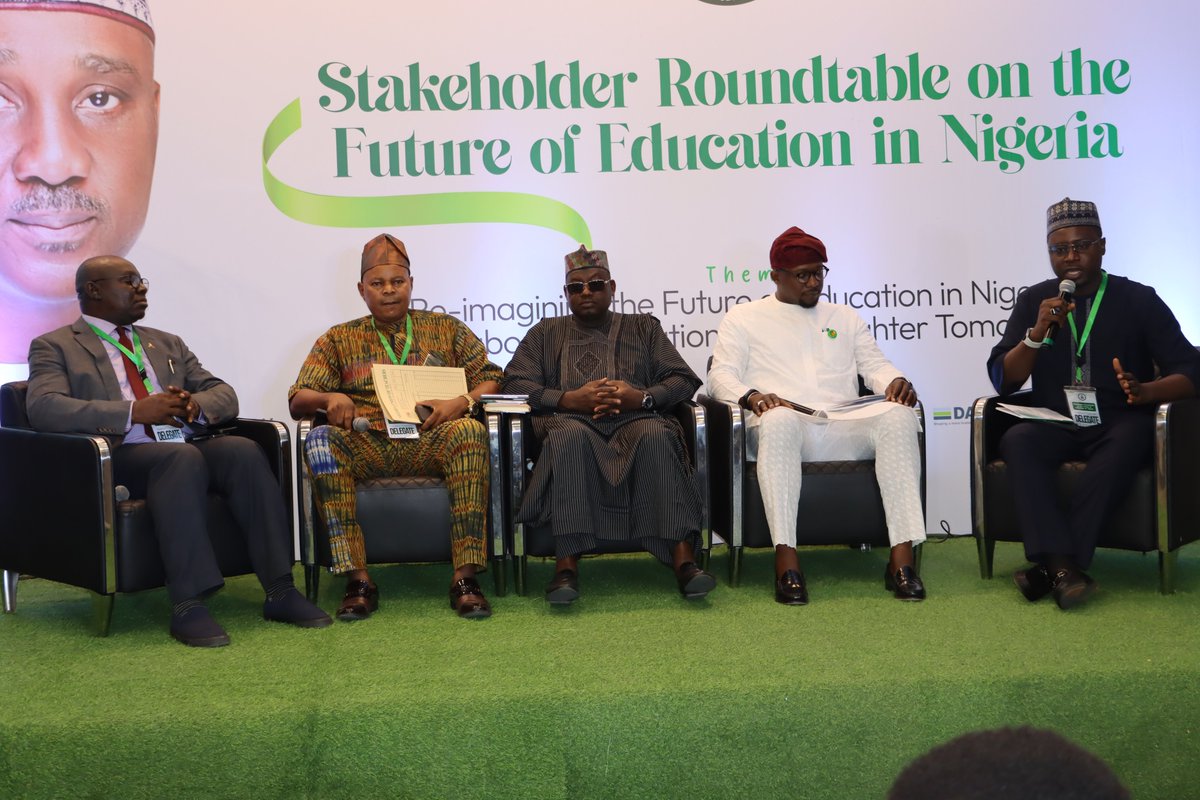 Yesterday, PLANE supported a National Assembly Roundtable on the Future of Education in Nigeria, as part of activities to mark #DayofEducation. 

Discussions focused on stronger laws, effective oversight and collaboration to improve basic and higher education in Nigeria.

In a