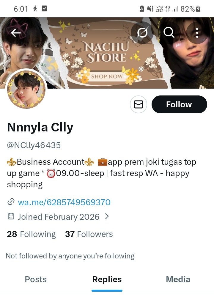 astrophilaaa's tweet photo. Hati hati guys dia nipu, aku dah diblock di wa. Dia langsung ganti nomor di bio. Ini before sama after no wa nya berubah, bajigur memang, semoga setiap kamu keluar kamar bajunya nyangkut di pintu😘🤏 #zonauang #zonajajan https://t.co/hmAG2Q2CF8