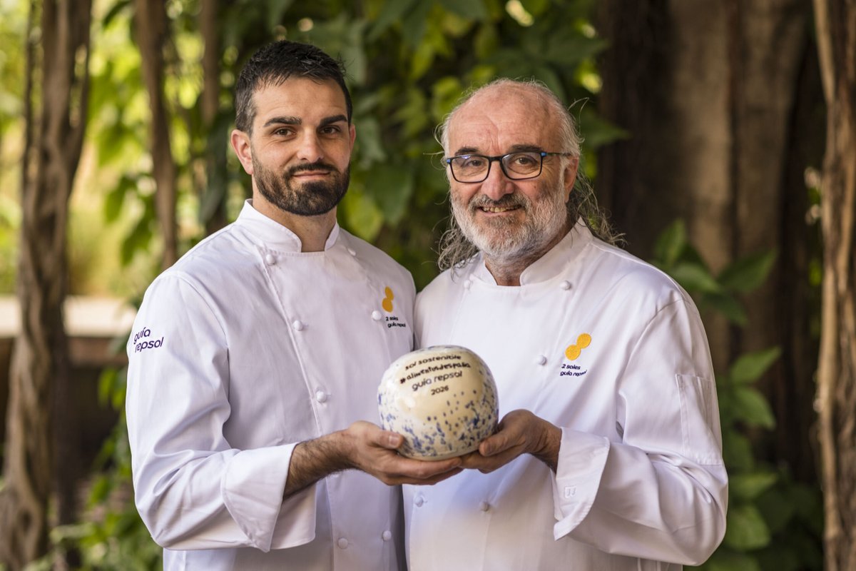 terresebretur's tweet photo. ☀️ Quatre restaurants de les #TerresdelEbre mantenen els Sols de la @GuiaRepsol. També Les Moles ha rebut, aquest mes de febrer, dos Sols sostenibles.
☀️☀️ Villa Retiro
☀️☀️ @LesMoles
☀️ @LAnticMoli
☀️ Citrus del Tancat
23 de març 👉 Gala Soletes a Alcanar
#SolesRepsol https://t.co/LbuqNHwrVh