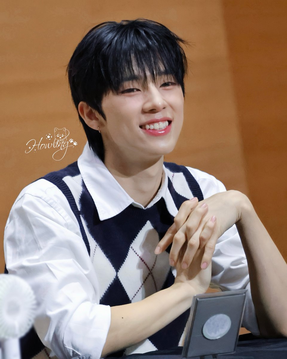 𝙃𝙤𝙬𝙡𝙞𝙣𝙜🐾 tweet media