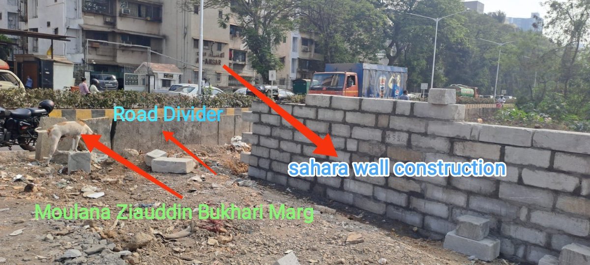 RajeshShetye6's tweet photo. @CMOMaharashtra @advanilparab @mybmcwardKW @mybmc @mybmcInfra 
This picture along with DP plan shows illegal retaining wall construction by sahara group which is coming between 36.6 mtr wide road. When we ask they said they have permission? 
Is correct? https://t.co/oeTtob0iaS