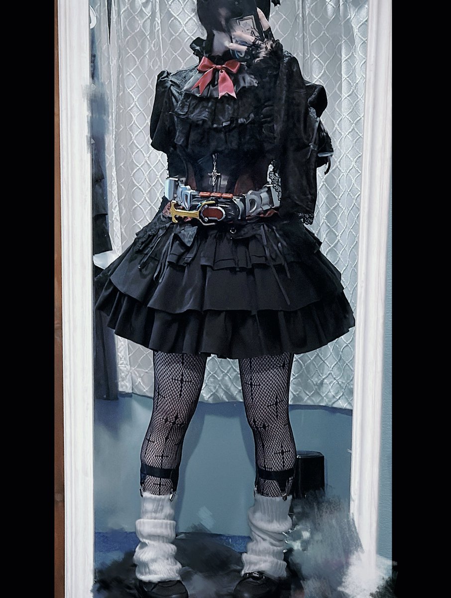 Ux_ru_xU's tweet photo. ダークカブトゼクターとの相性が良すぎるつよつよコーデ˖˳. https://t.co/VUtvjunL8d