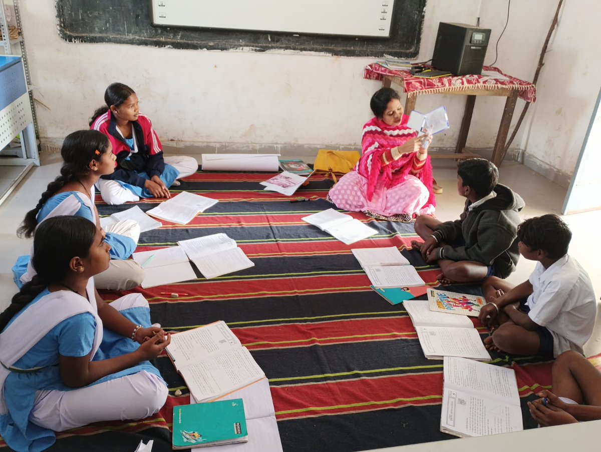At Govt UP School, Telangana, the Pythagoras Model makes the Pythagorean Theorem simple and clear.
Hands-on tools are transforming math learning.
Supported by JSW Shiva Cement.
#STEMLearning #HandsOnEducation #TeacherEmpowerment