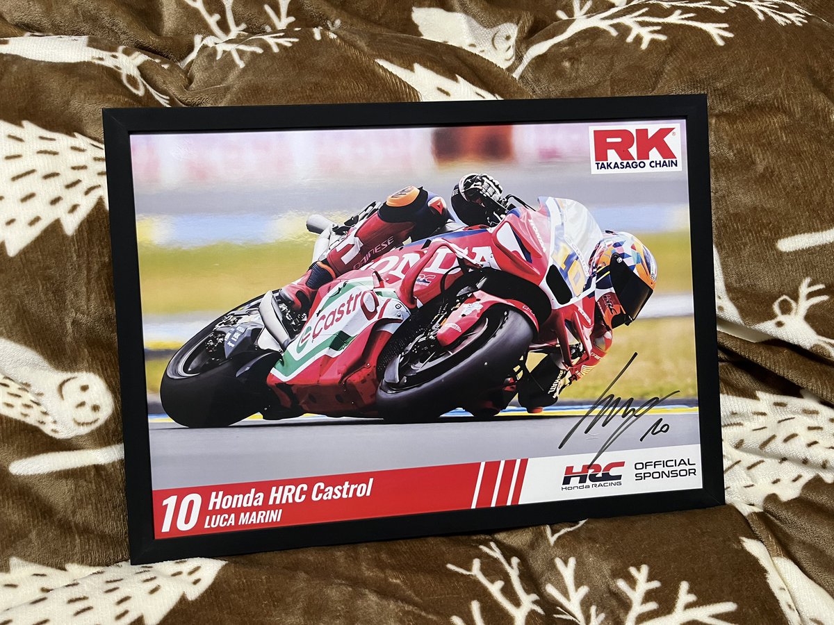 HONMA_ASIMO テレビ横の影はやっぱり！ そういえば、Instagramの