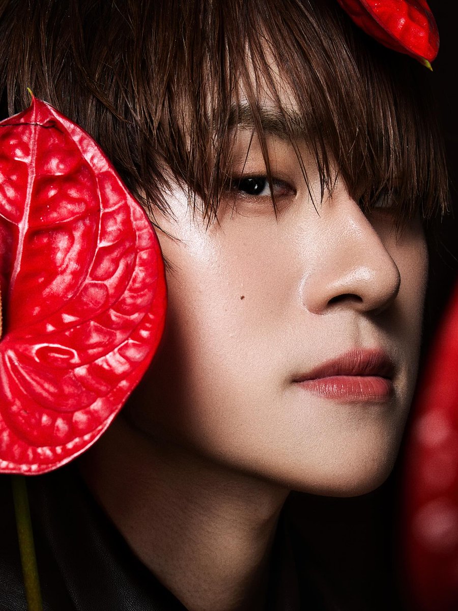 เหมือนเพิ่งเคยเห็นรูปนี้ อืมมม หล่อ 
#nnutdan #LYKN