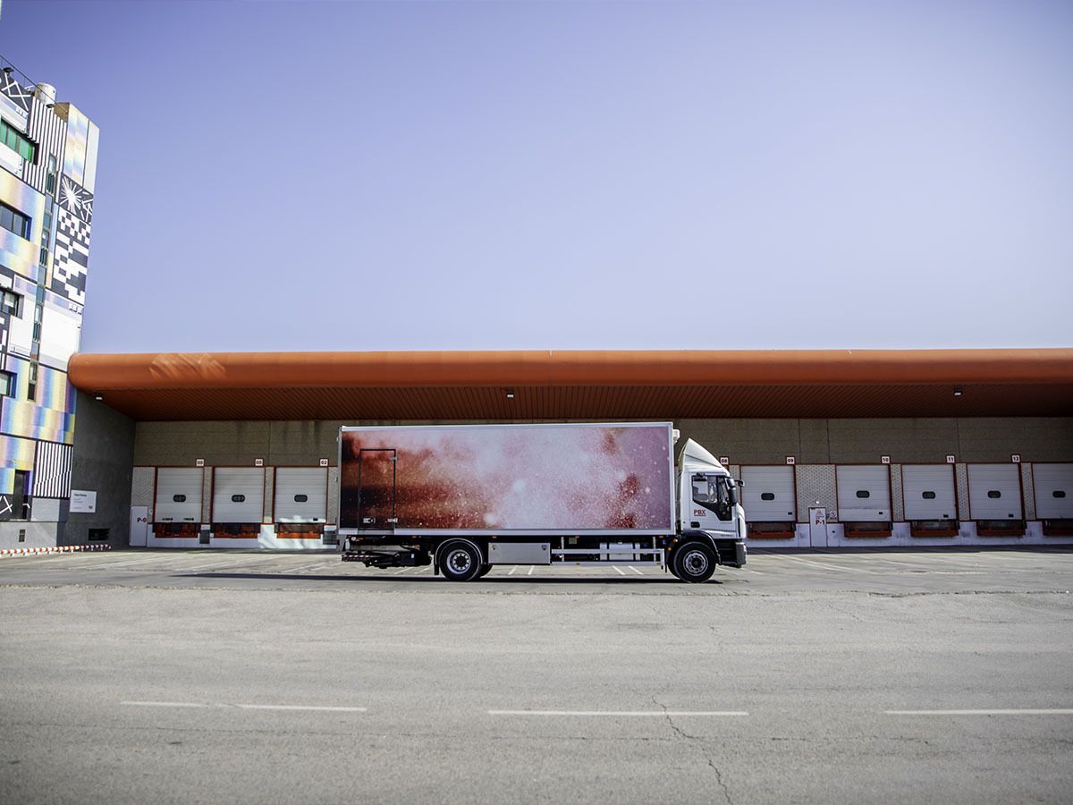 🚚📸 • Luciana Demichelis • 📸🚚

truck-art-project.com/luciana-demich… 

#TruckArtProject #PHE25 #DespuésDeTodo