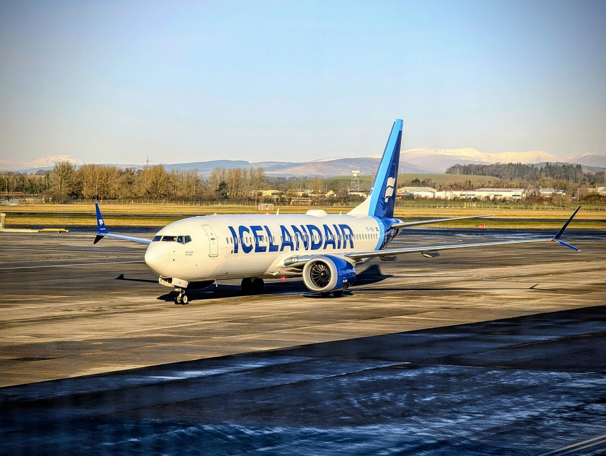 Luna Raenrux 🏳️‍⚧️ tweet media