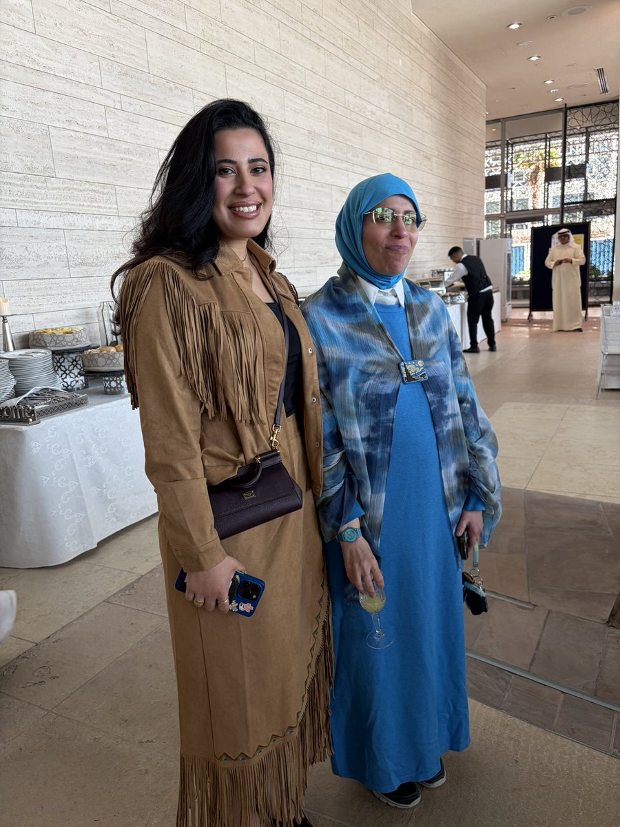 كلية الآداب - جامعة الكويت tweet media