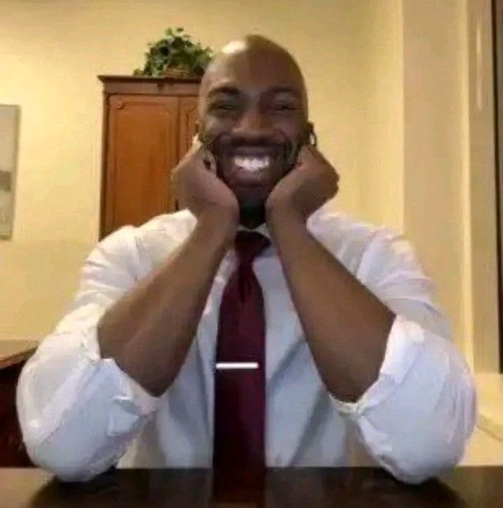 teenboi hyping up EVERY pudding boi posts like that is his hyung jinjja and his hyung is very cool