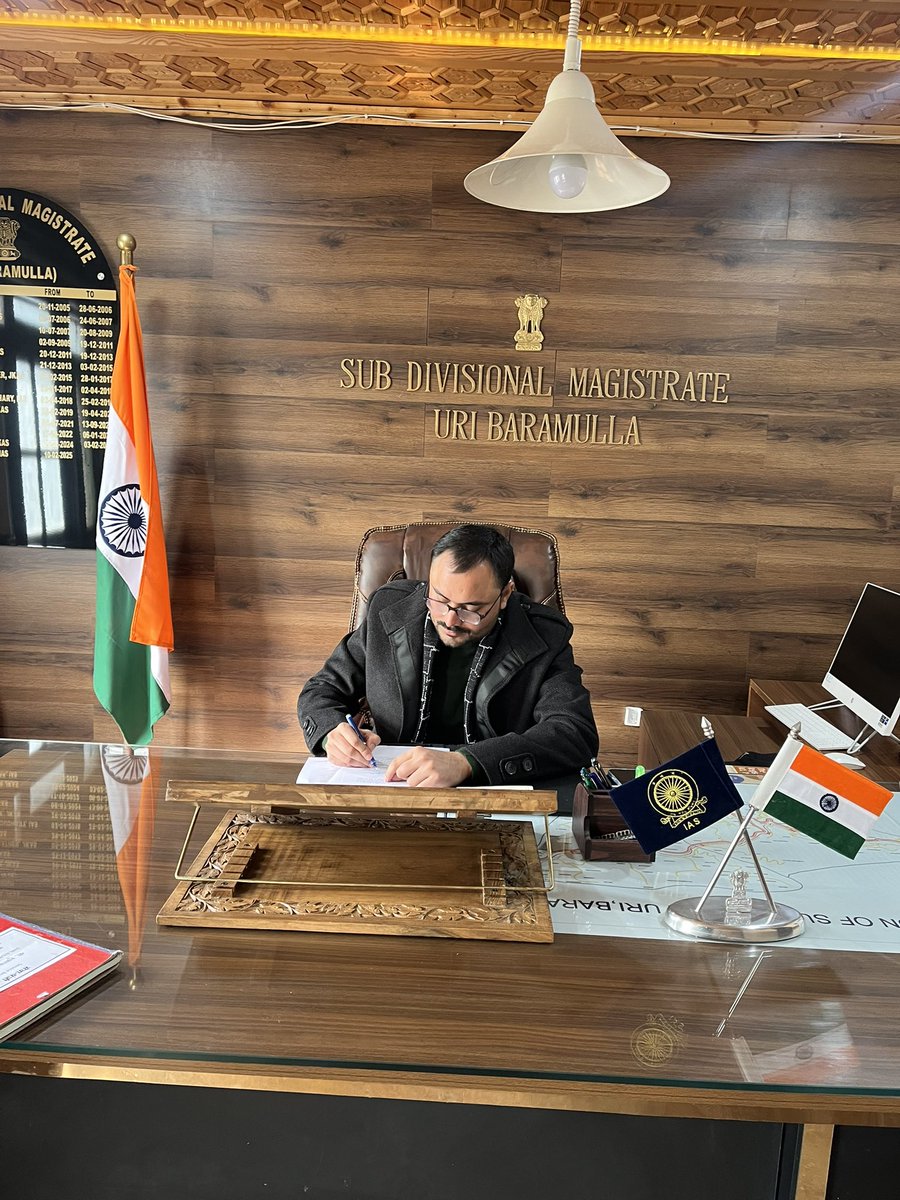 Sub-Divisional Magistrate Uri tweet media