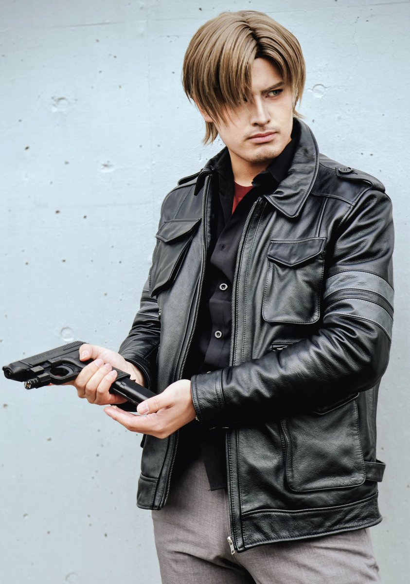 [cosplay]
Resident evil 6
Leon Scott Kennedy
📸<a href="/douglaspeople19/">ゲン a.k.a キャロライナ・リーパー</a> 
#REBHFun #WF2026Wコスプレ