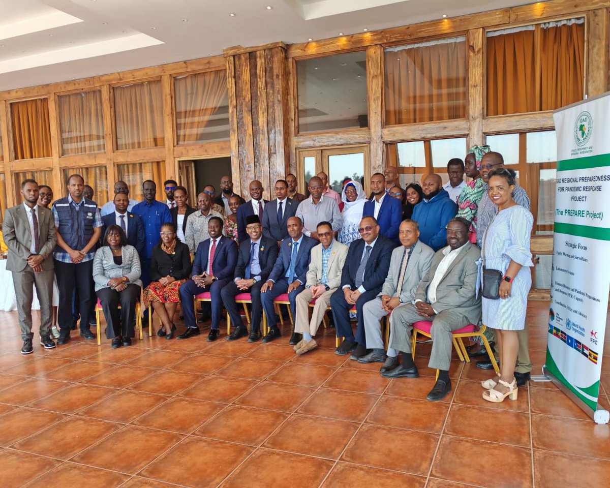 IGADHealthS's tweet image. Building a Harmonized Cross-Border One Health Surveillance Curriculum | 🗓️16–19 February 2026

The @IGADSecretariat under the Pandemic Preparedness and Response, #PREPARE Project is conducting a Regional Technical Experts’ Meeting on Harmonized Cross-Border One Health