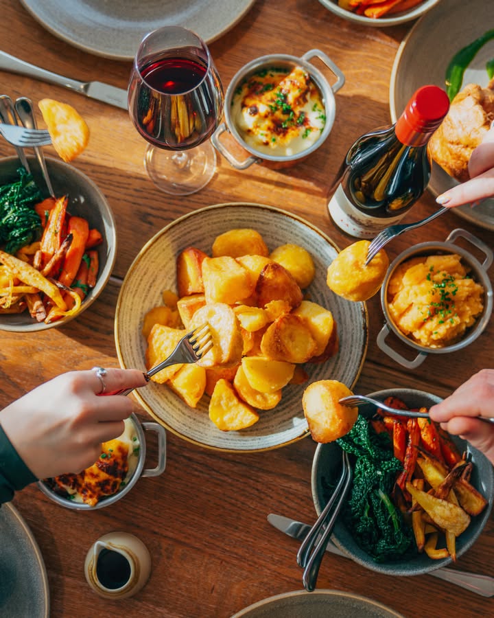 Watergate Bay Hotel tweet media