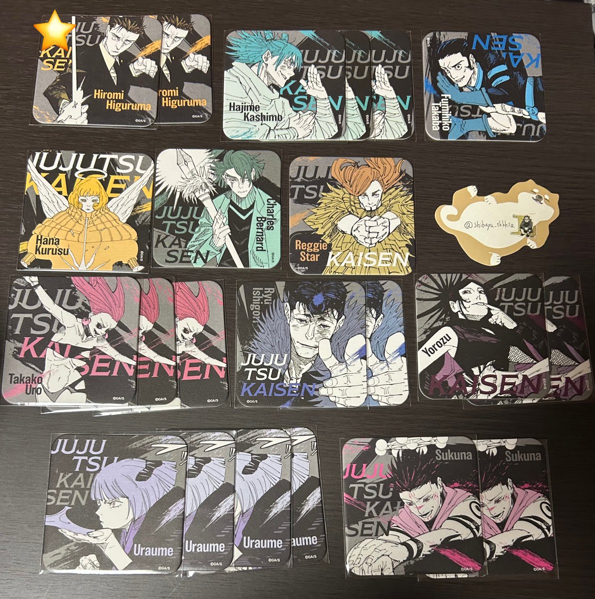 【譲渡/交換】
呪術廻戦/アートコースター

【譲】
画像のもの
(⭐️付きのものについては譲渡の場合のみ任意同数(こちらが決めさせていただきます)との抱き合わせでのお迎えをお願いします)

【求】
①同異種：猪野、甘井のグッズ
②1枚：120円+送料

検索からでもお声がけください