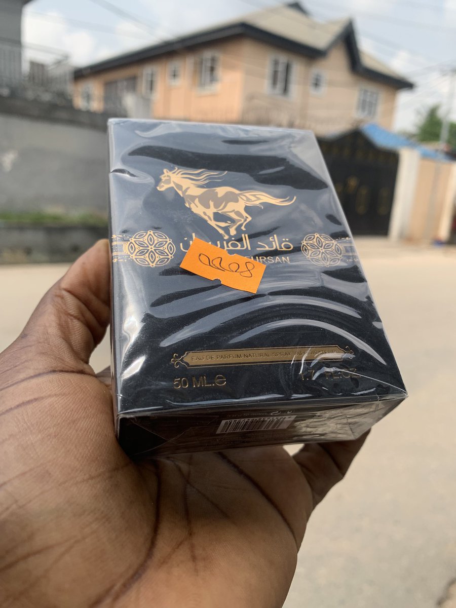 Rian_dperfumer's tweet image. 20k.                                                    8k
100ml.                                               50ml
All day.                                               8hrs