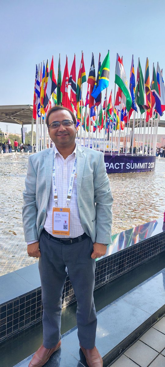 There are lots of narratives on social media regarding #IndiaAIImpactSummit2026 . 

I witnessed today's live experience and everything was so smooth, visited exhibition, there is no chaos, no long waiting on gate.