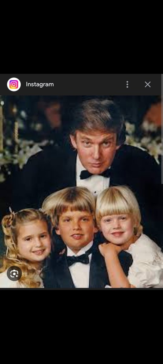 4poof's tweet photo. @EricTrump were you born a female? @LaraLeaTrump said she could Identify as trans-everything does that include her husband you? 😘
You and #IvankaTrump have on pretty dresses in the family photo, while #donaldtrump &amp; #donaldtrumpjr have on nice tuxedos. 😁#BTW #RIPRev https://t.co/uhZmscOF2S