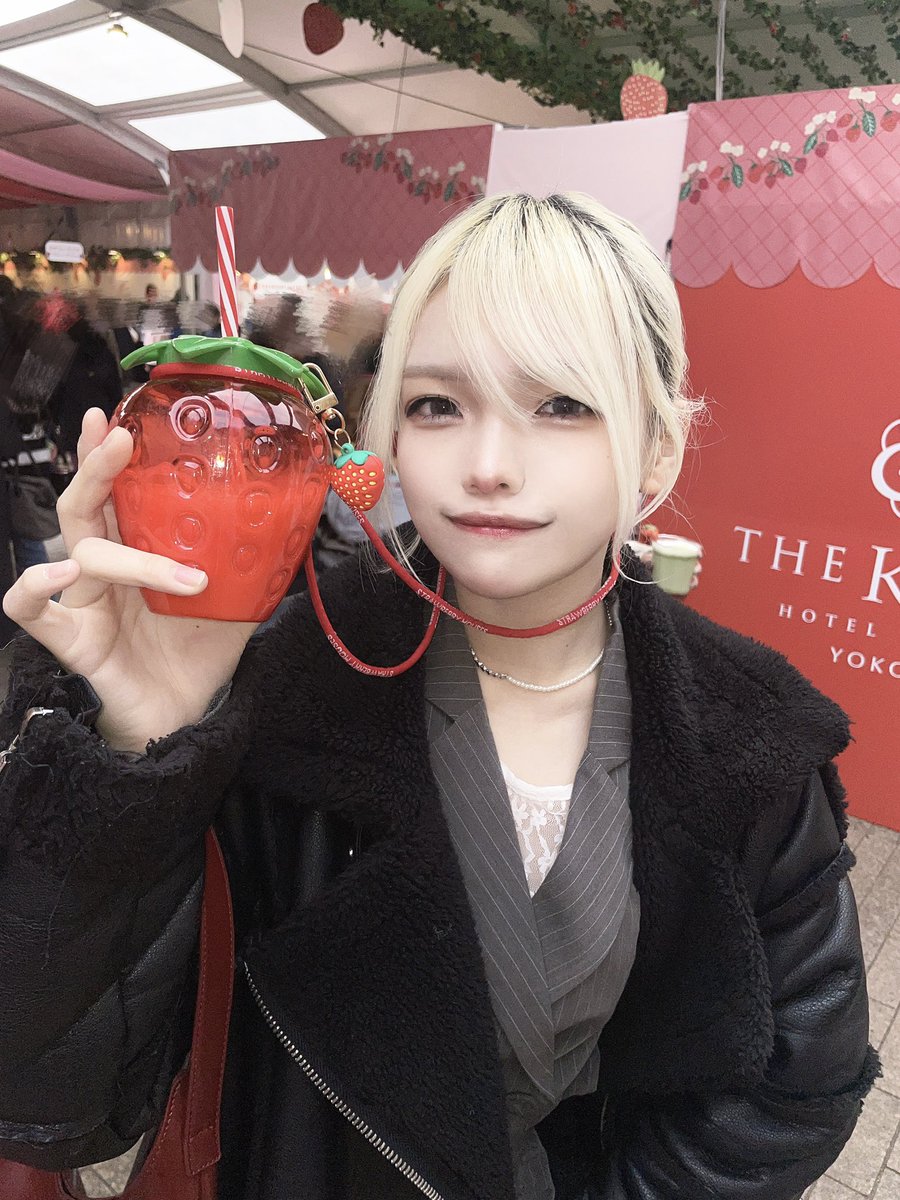 Post by 藤咲ありさ🐈❤️‍🔥INSRiA on X: 🍓♡