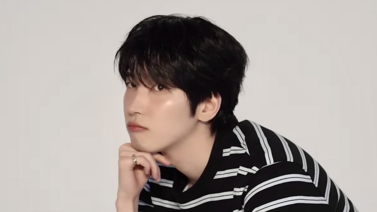 daisy meow. tweet media