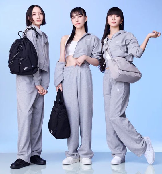 ___h___r___k__'s tweet photo. しまむら× Reebok ピンクセトア気になる https://t.co/Tpr8SiUWb0