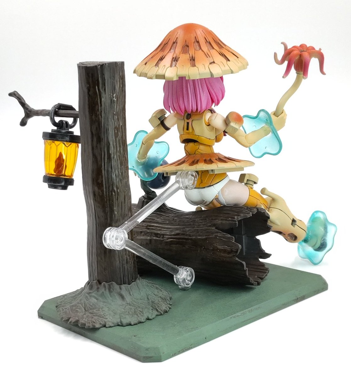 きのこの使い方がすこぶる美味い。上手い。特に足の使い方は完全に変な