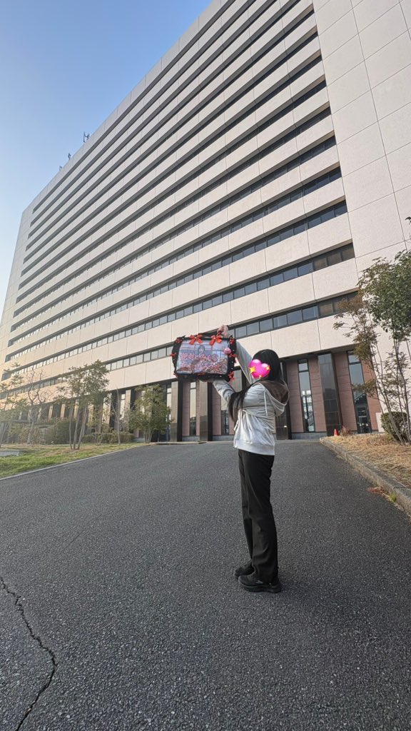 mtr_0907's tweet photo. 第115回看護師国家試験お疲れ様でした‼️
FF様にも同じように国試受けられた方がいたら嬉しいなと…🎀🎶死ぬほどビビって前夜は泣いたのにオタクは辞められず精神安定の為痛バに浜口京子さんを宿らせて頂き会場へ向かいました
本当にお疲れ様自分、そして全国の看護学生！！

 #第115回看護師国家試験 https://t.co/paHcoURj4z