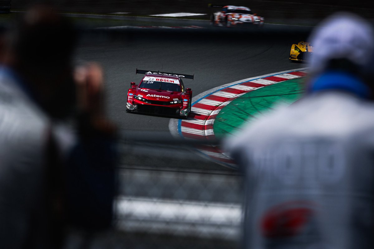 type_s_185's tweet image. #17 Astemo REAL RACING
#Astemo #RR20 #AstemoREALRACING #REALRACING #AstemoRED
#SUPERGT #SUPERGT2025
#スーパーGT 
#17号車の日