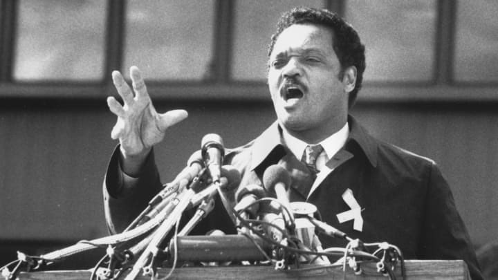 w1seone25's tweet photo. May God be pleased with Civil Rights Icon, Rev. Jesse Jackson (84) 💔 and comfort his family and all who Loved him. 🤲🏾🙏🏾
#JesseJackson #RainbowPUSH #RevJesseJackson https://t.co/NDrNF2ilxo