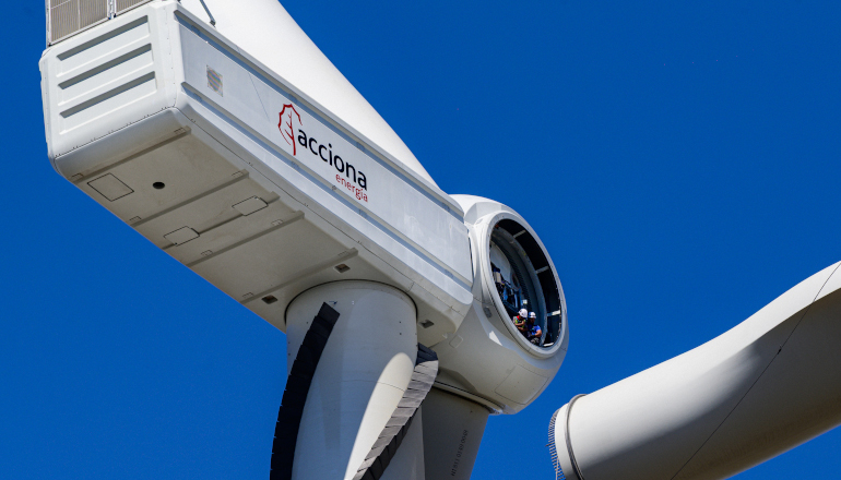 ACCIONA Energía has completed the repowering of its Tahivilla wind farm in Tarifa, replacing 98 turbines with 13 new units

renews.biz/110081/acciona…