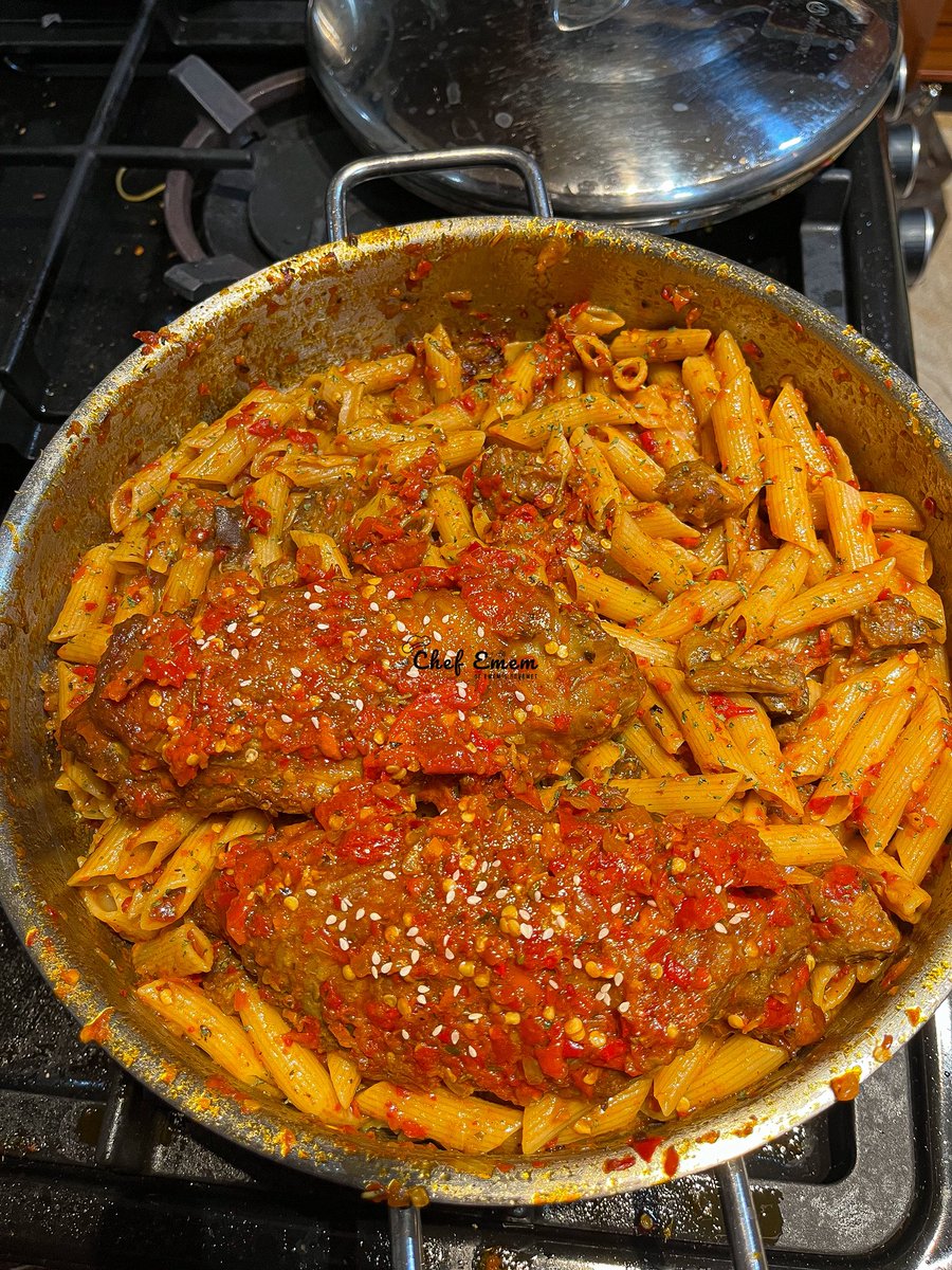 Asun penne pasta in my favorite pan.🫣❤️