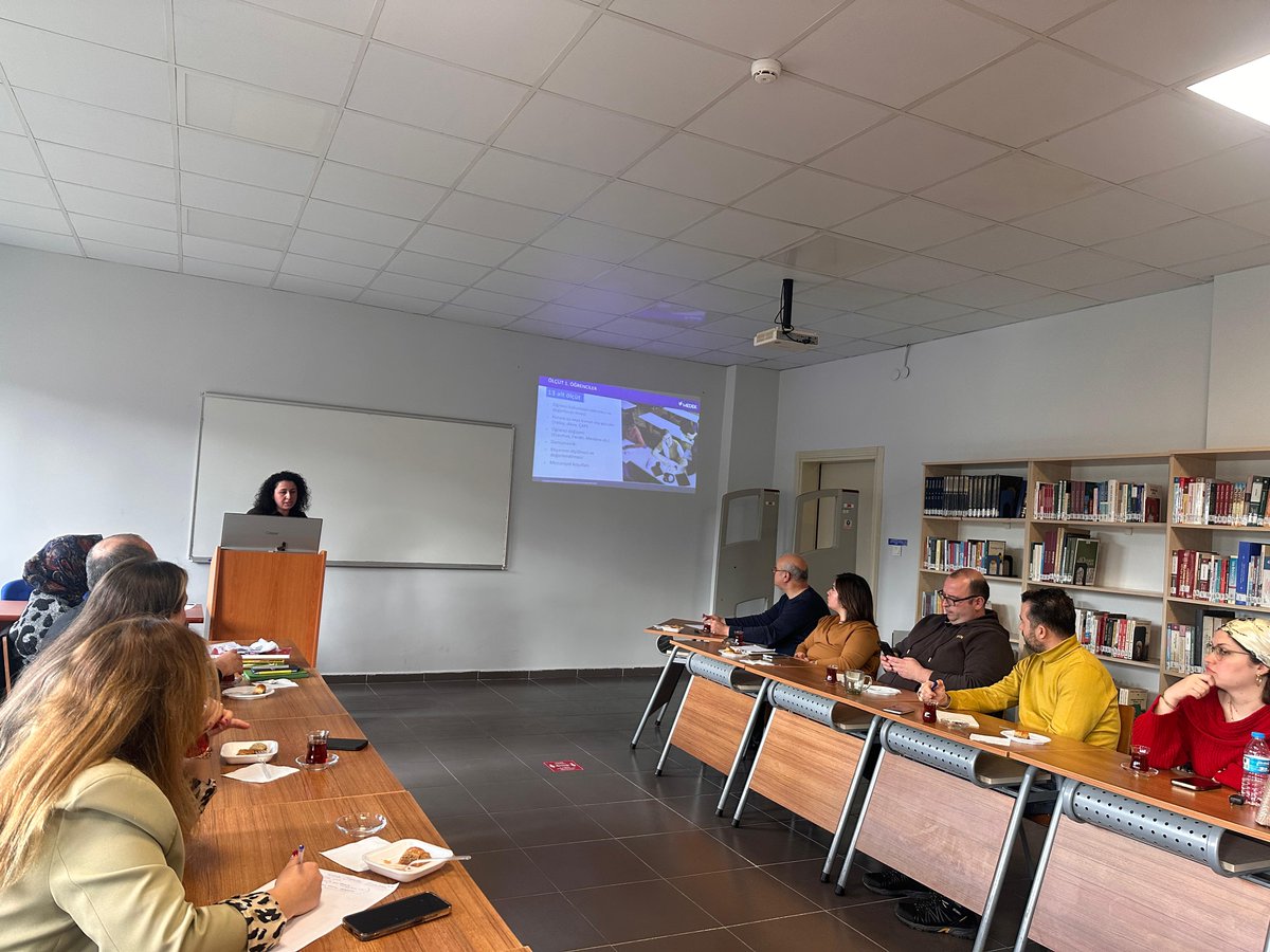 Meslek Yüksekokulumuzda Akreditasyon Süreçlerine Yönelik Bilgilendirme Toplantısı Gerçekleştirildi.
ulusmyo.bartin.edu.tr/haberler/mesle…