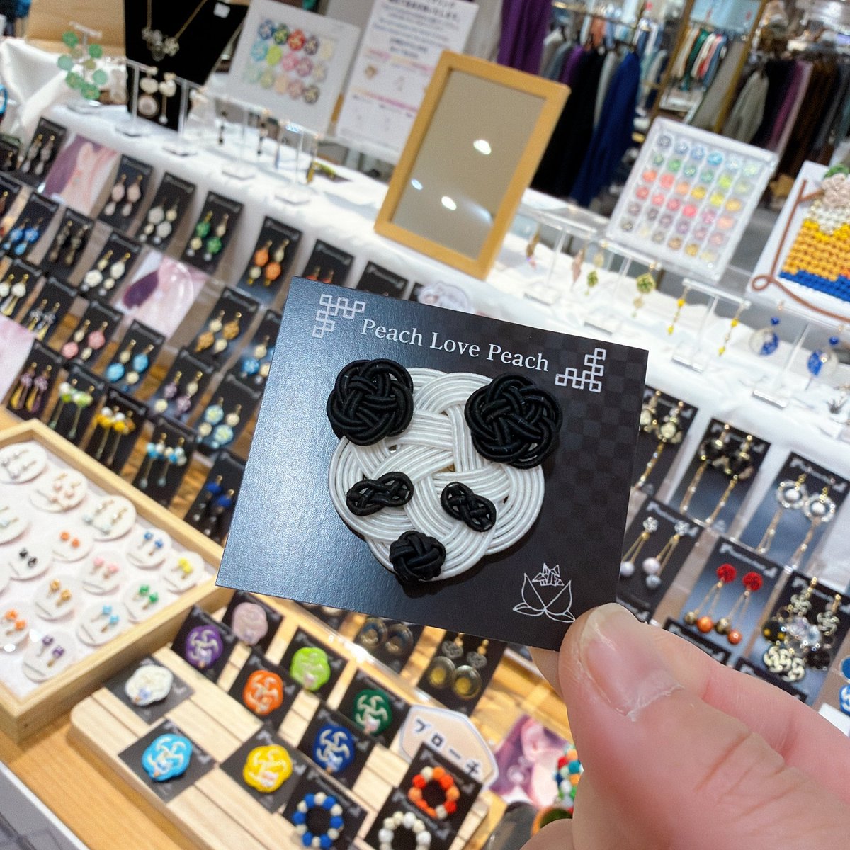 オーダーいただいたパンダのブローチです。 パンダ好きな方からのご