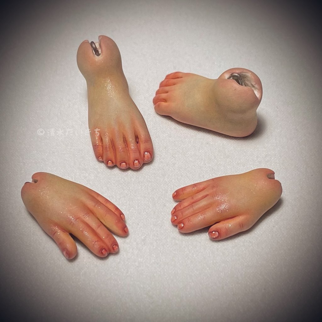 Daikichi_0636's tweet image. 小さな足と手

#球体関節人形　#artdoll　#創作　#art