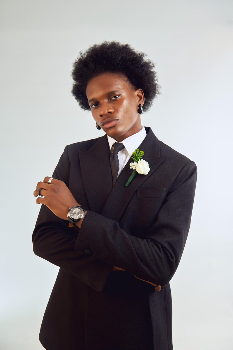 DEBONAIR REPUBLIQUE tweet media