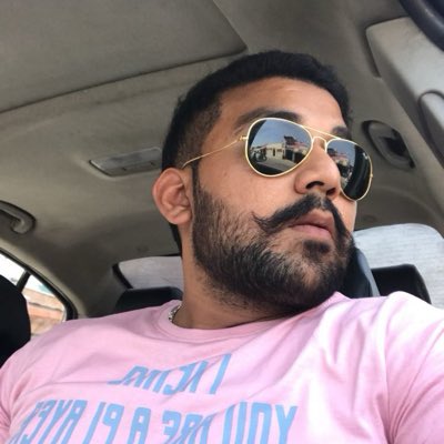 inakulsharma's tweet photo. #NewProfilePic https://t.co/VFOuBAUJyO