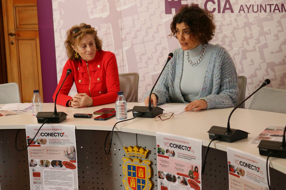 PalenciaAyto's tweet photo. Impulsamos la #digitalización de la #ciudadanía a través del #programagratuito #YoConecto. La @ADLPalencia y el #EFIDES acogerán #cursos en #competenciasdigitales, #IA y #seguridad para adultos y mayores de 60 años. Las #inscripciones ya están abiertas.👇
https://t.co/uJmCEQftNu https://t.co/FvaIl52vZw