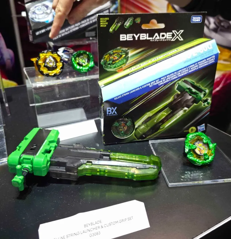 📢No solo van a sacar el primer grip de Hasbro que encima es la edición limitada y viene con el Bite Croc Metal Coat de edición limitada de CoroCoro mail, increible pack 👏 sin contar el string launcher nuevo.