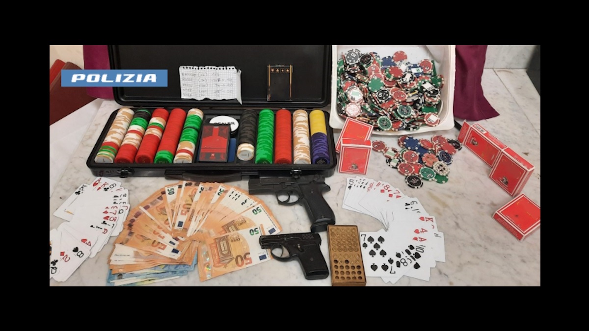 #Attualità #Cronache #Poker Torino, poker illegale nel seminterrato di un bar: due denunce e locale sequestrato dlvr.it/TR0j27