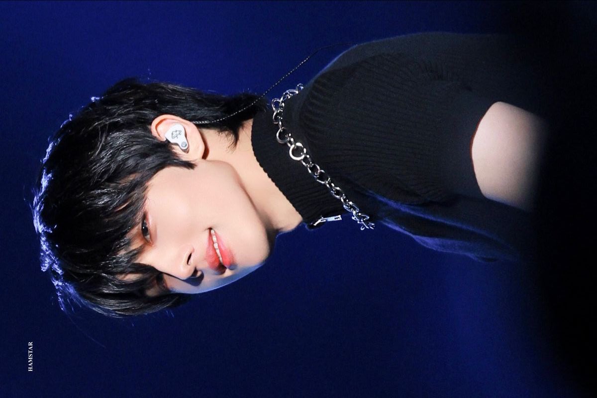 내가 좋아하는 흑발 지성과 블랙 의상