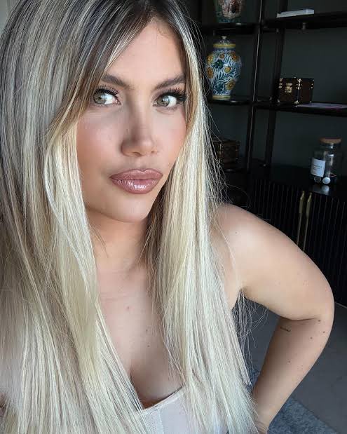 Daily Magazin tweet media