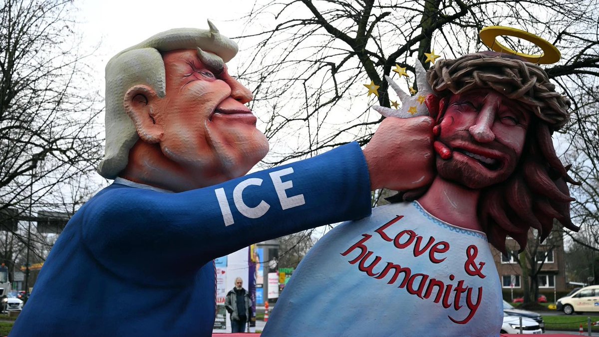 𝙻𝚊𝚞𝚛𝚊 𝙿𝚘𝚎 tweet media