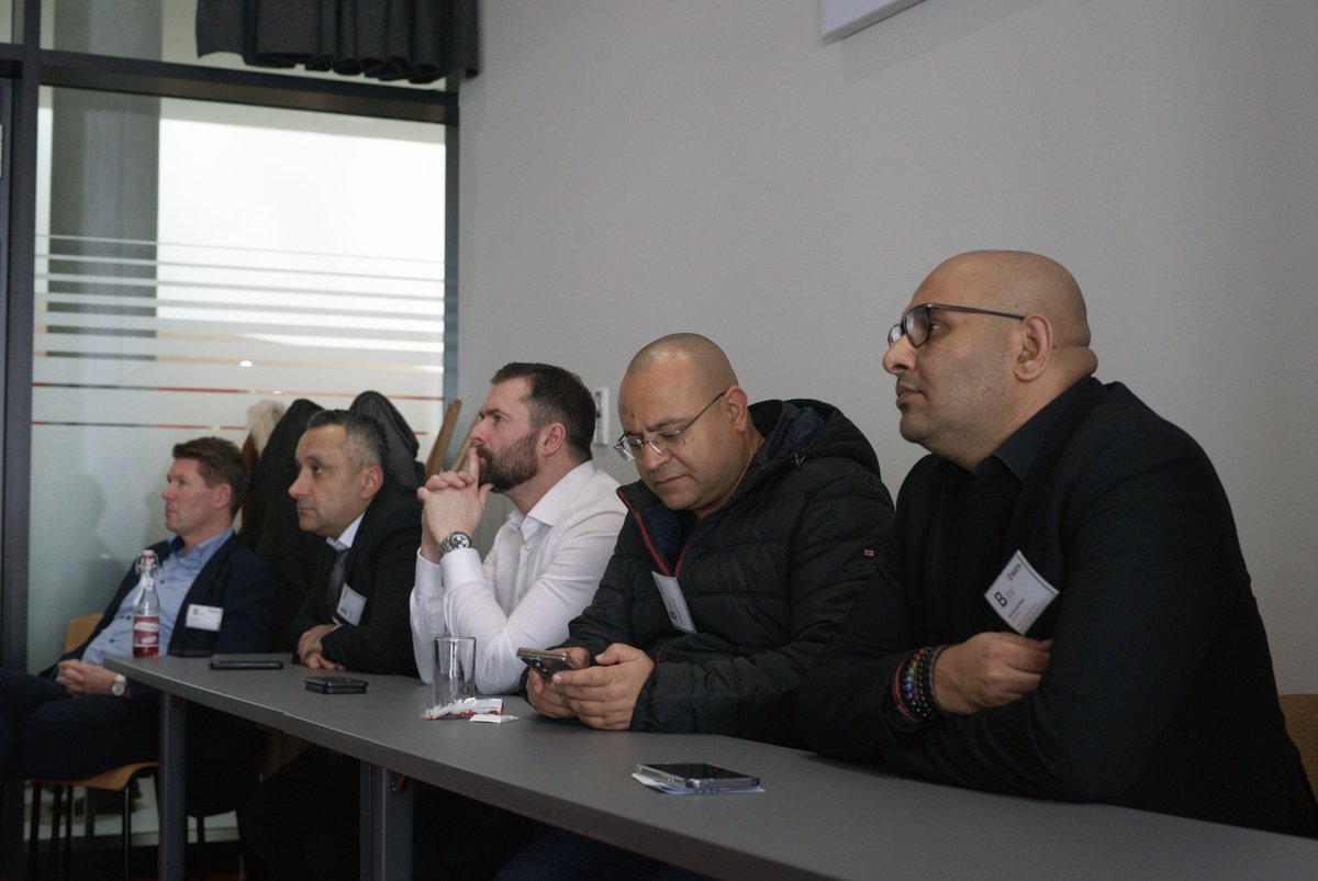 LWK + PARTNERS tweet media