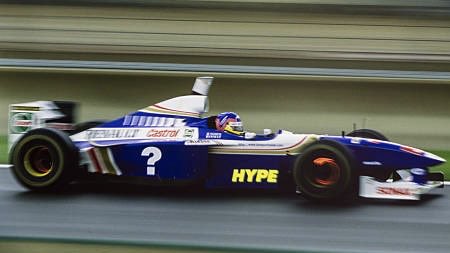 QuickNickRacing's tweet image. 「？　？　？」

セットアップが完全に迷走してるようにしか見えんのだが🤔
#F1jp