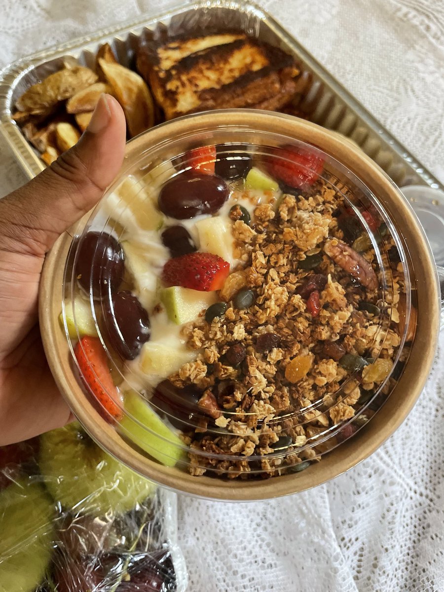 ClemsGourmet's tweet photo. We sincerely appreciate all your orders!!! Thank you for allowing us serve you!!  You have kept us busy and we appreciate it. https://t.co/bm3qL4MHBQ