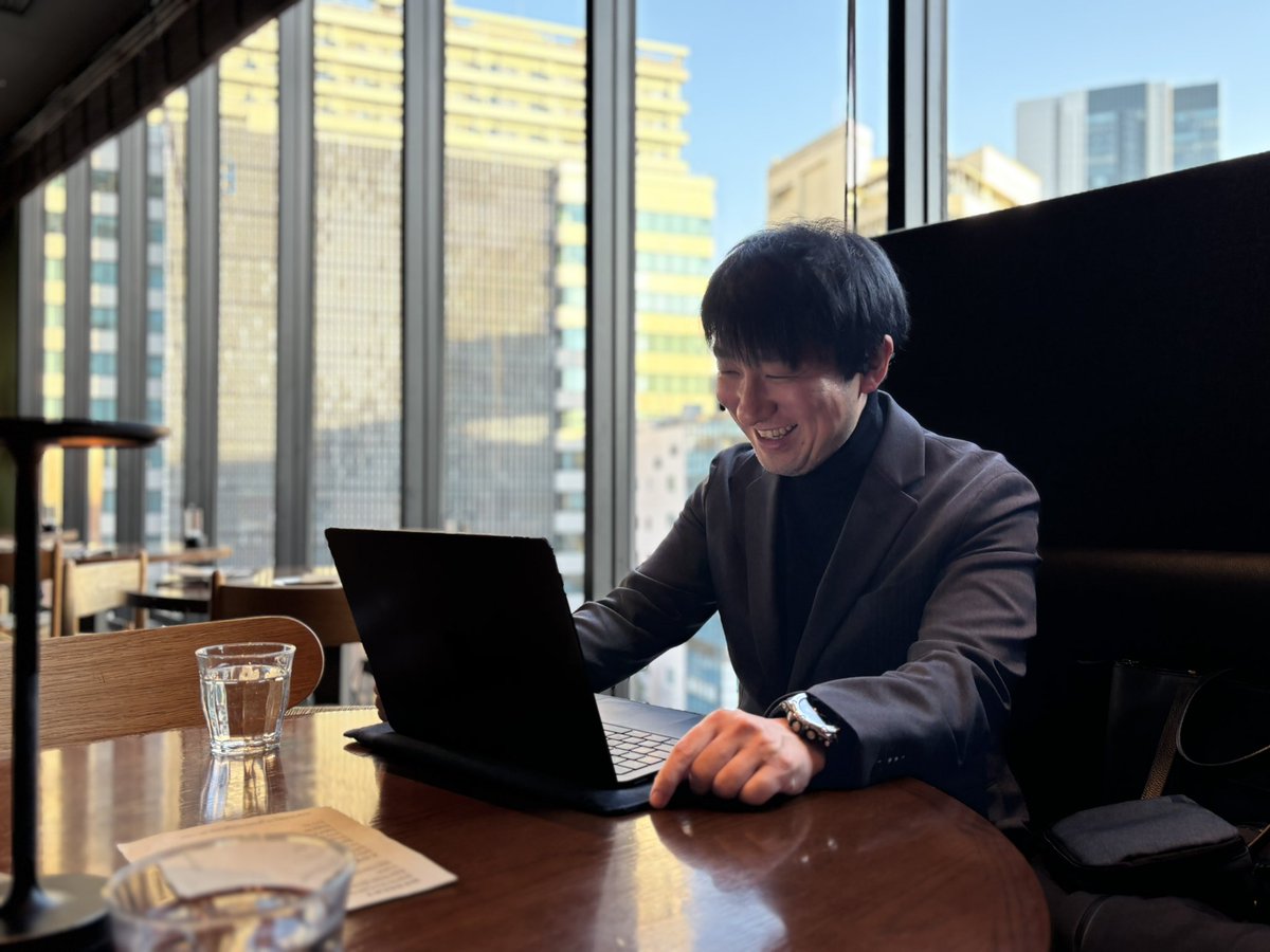 お相手が喜んでくださると、こちらはその数倍Happyな気持ちになりますね。

渋谷から世界へ。
Non-Destructive Innovation.
カスタマークラウド
